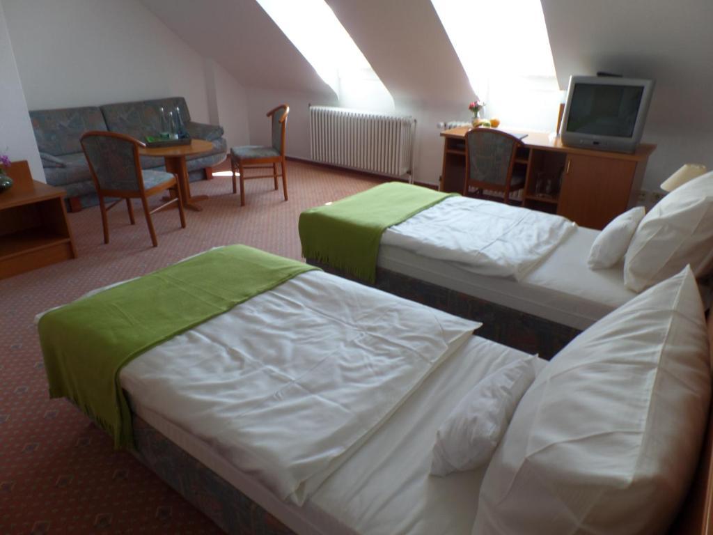 Hotel Tannenhof Baden-Baden Rum bild